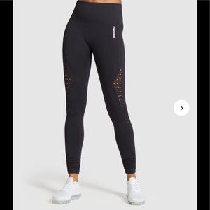 Gym Sharlene energy and seamless leggings in Black